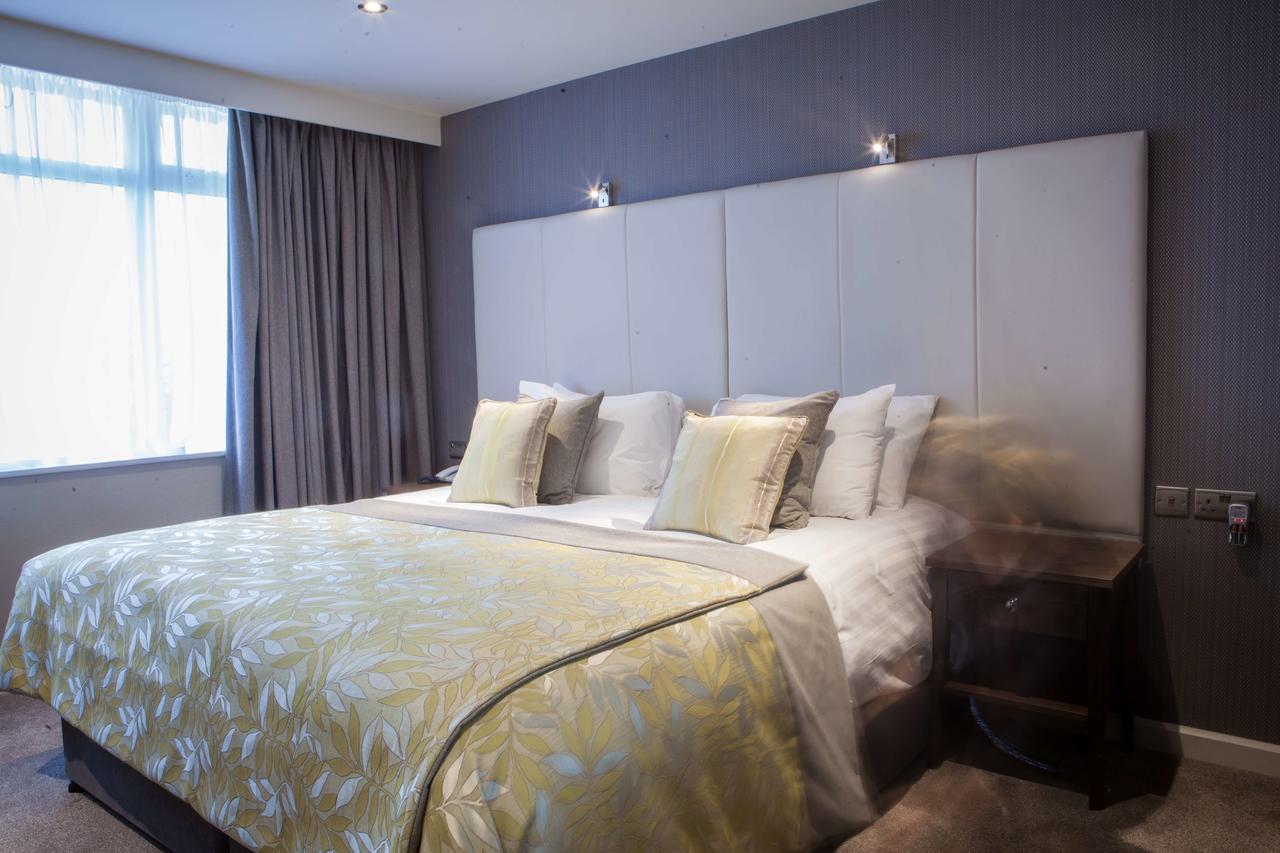 Four Seasons Hotel & Leisure Club 모니건 외부 사진