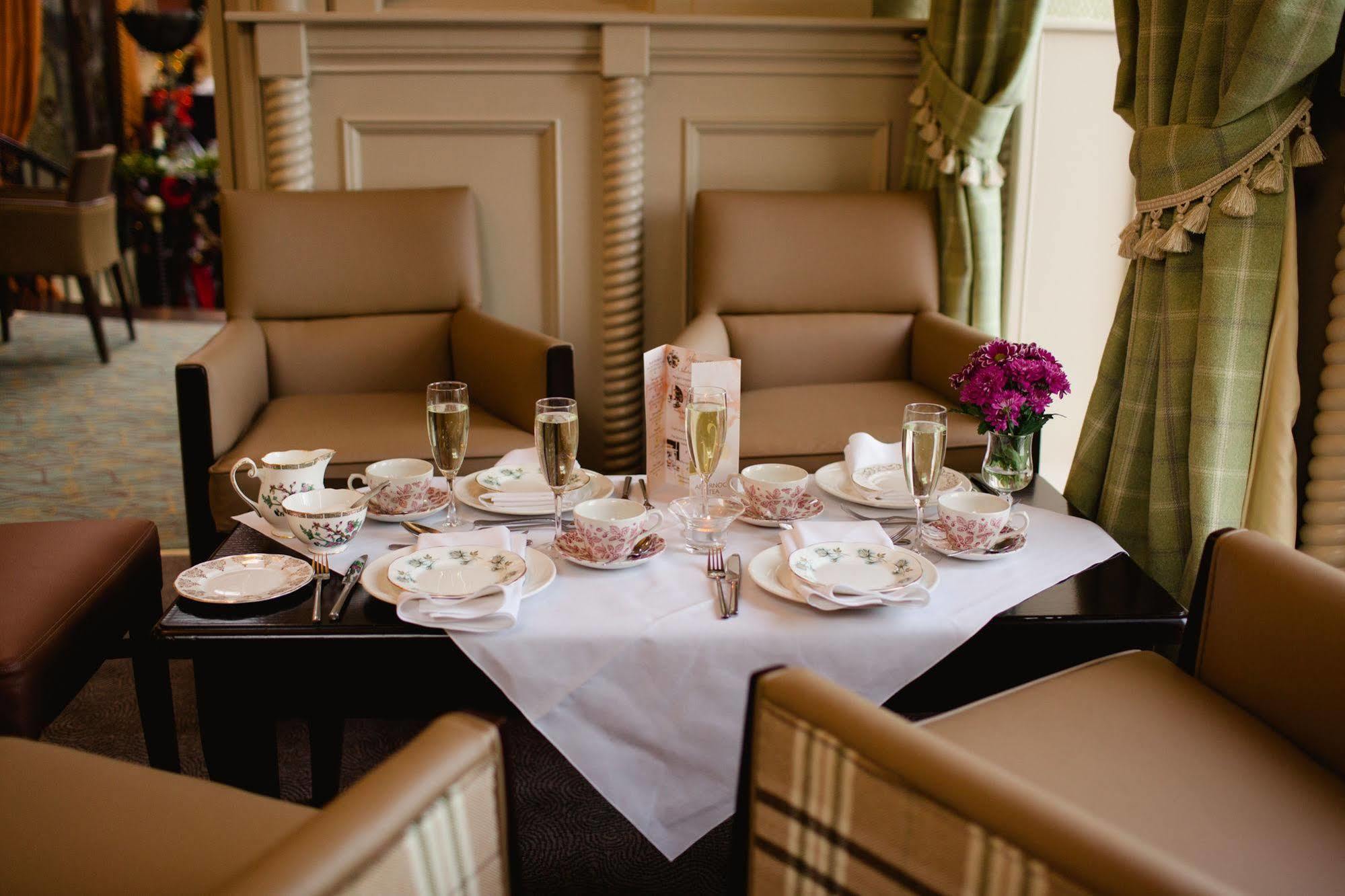 Four Seasons Hotel & Leisure Club 모니건 외부 사진